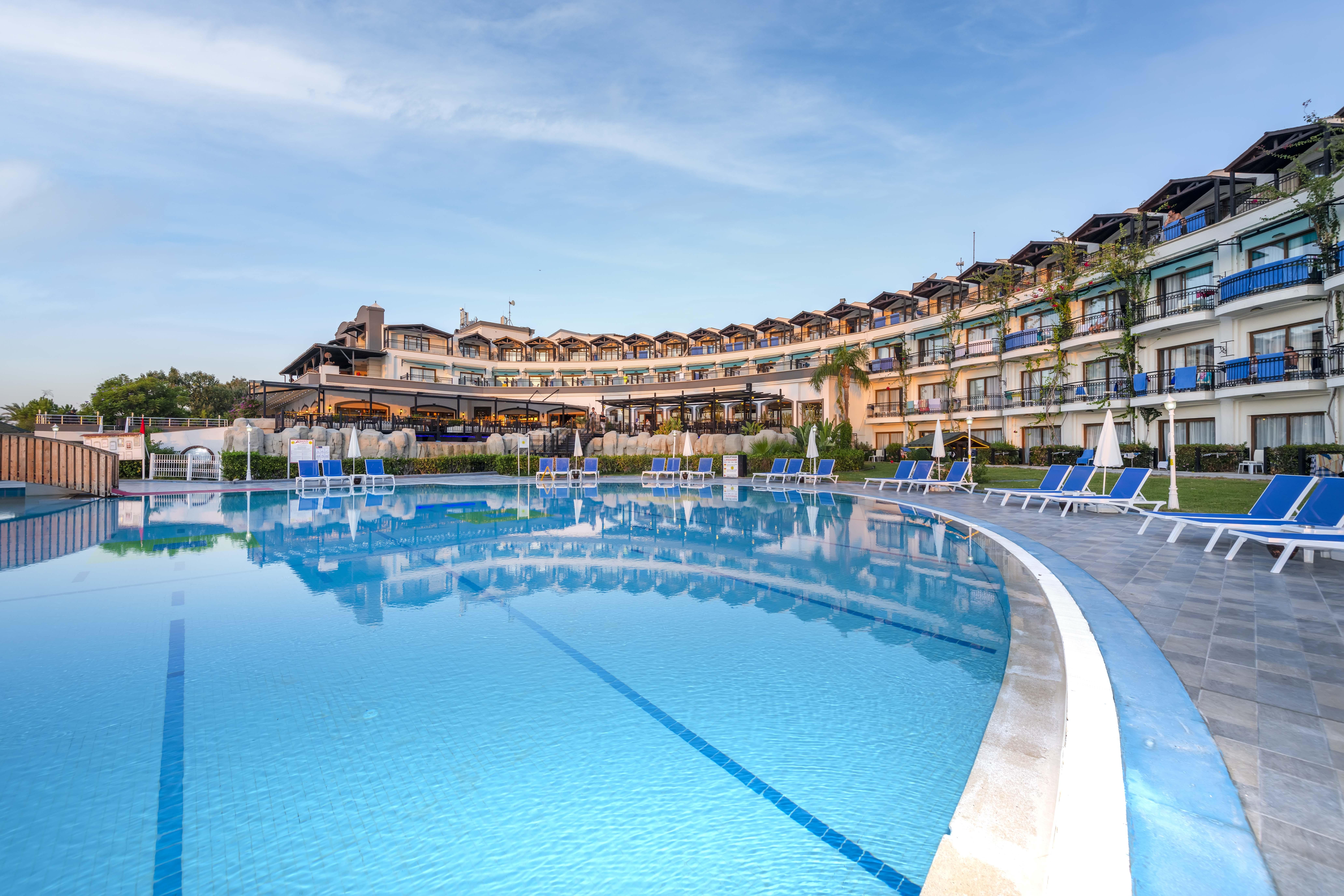 Labada Beach Hotel Çamyuva Eksteriør billede