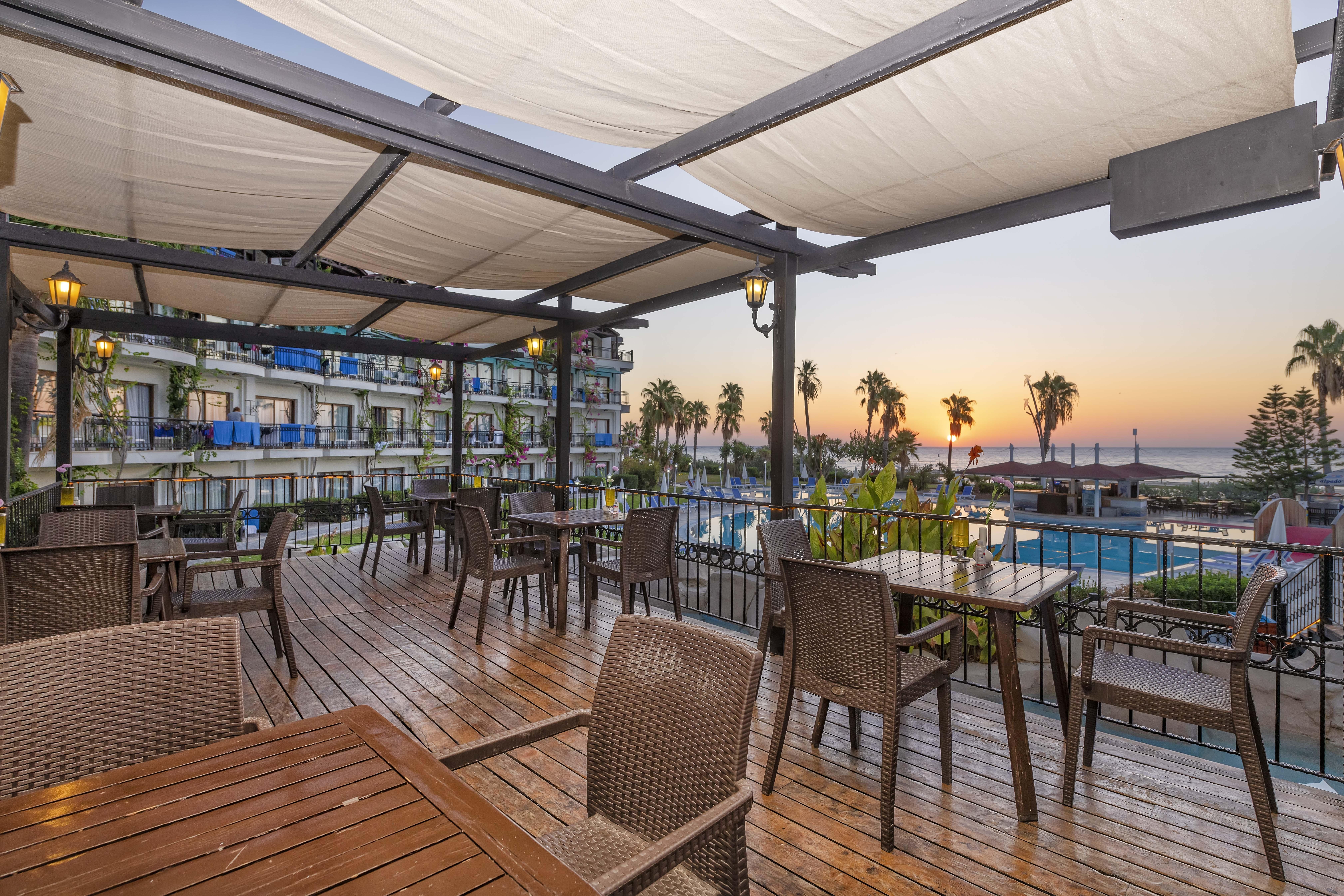 Labada Beach Hotel Çamyuva Eksteriør billede